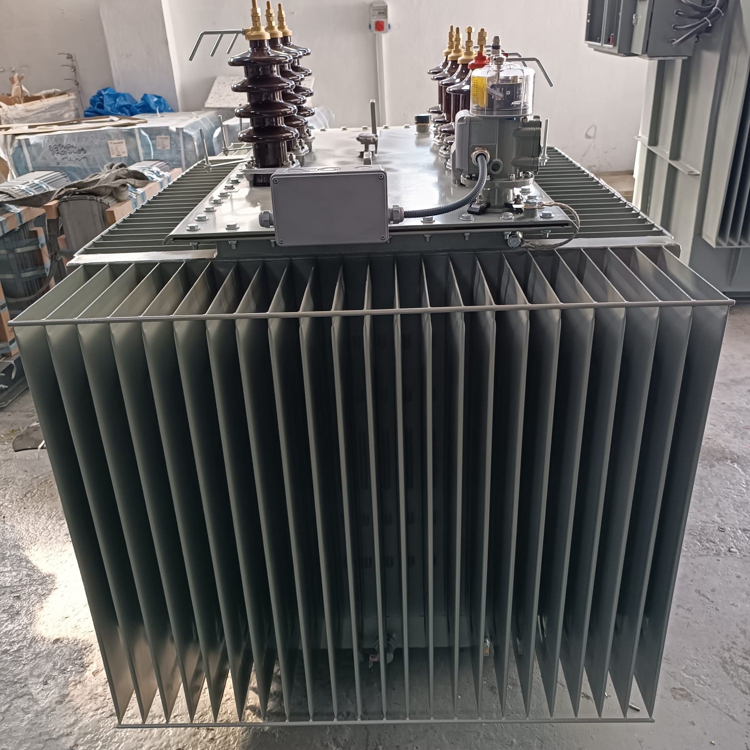 1250 kVA customized oil filled transformer