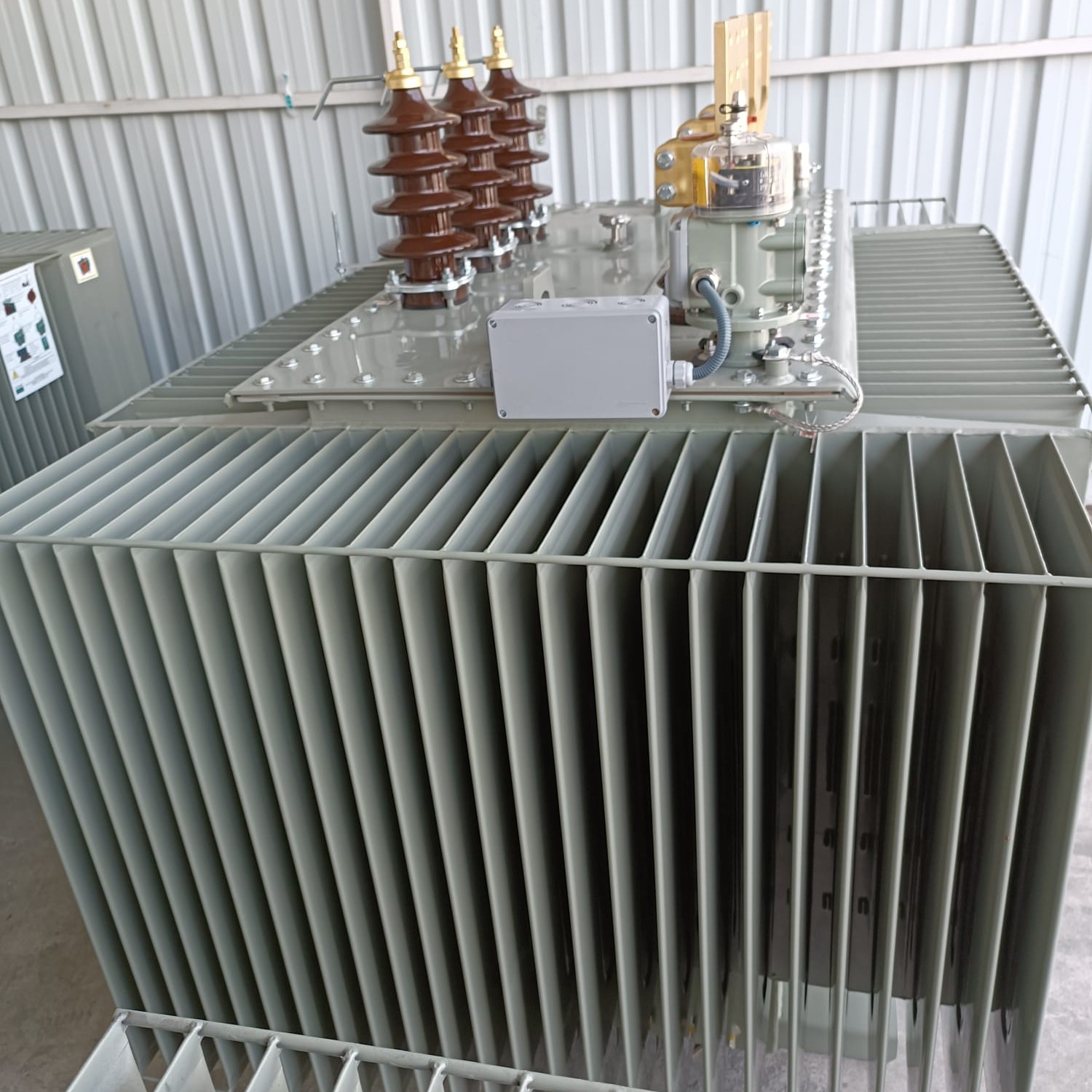 1600 kVA long lifespan electrical transformer