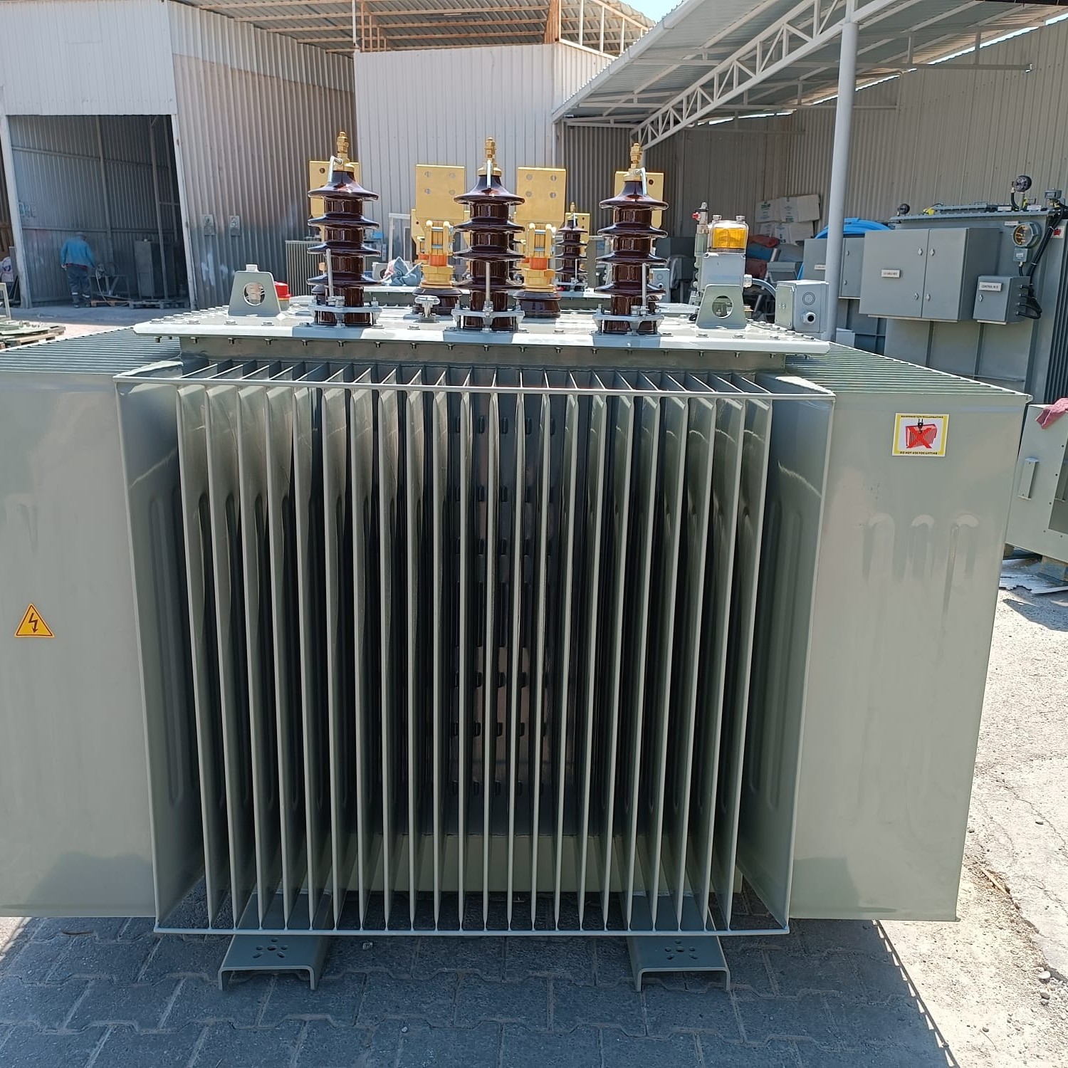 2000 kVA maintenance friendly transformer