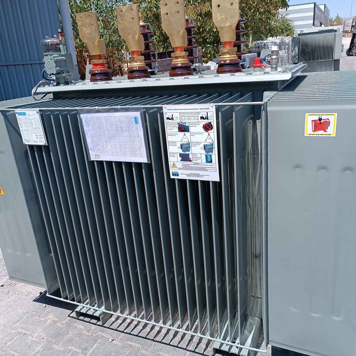 2000 kVA high power oil immersed transformer manufactured by DATSAN