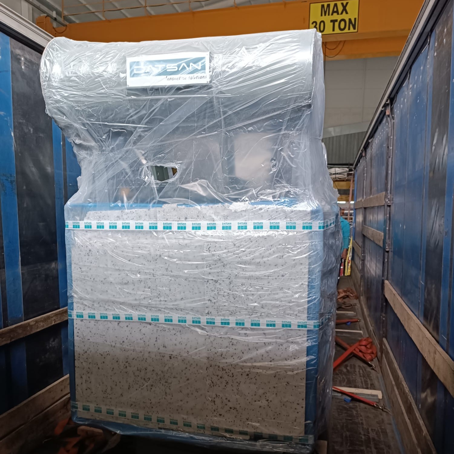 4000 kVA extra capacity oil immersed transformer