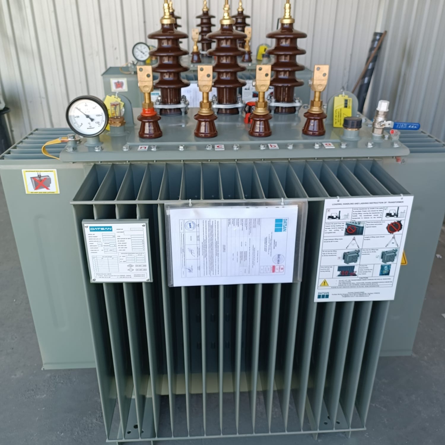 400 kVA hermetically sealed oil immersed transformer manufactured by DATSAN