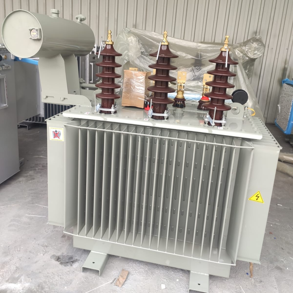 400 kVA copper or aluminum winding transformer