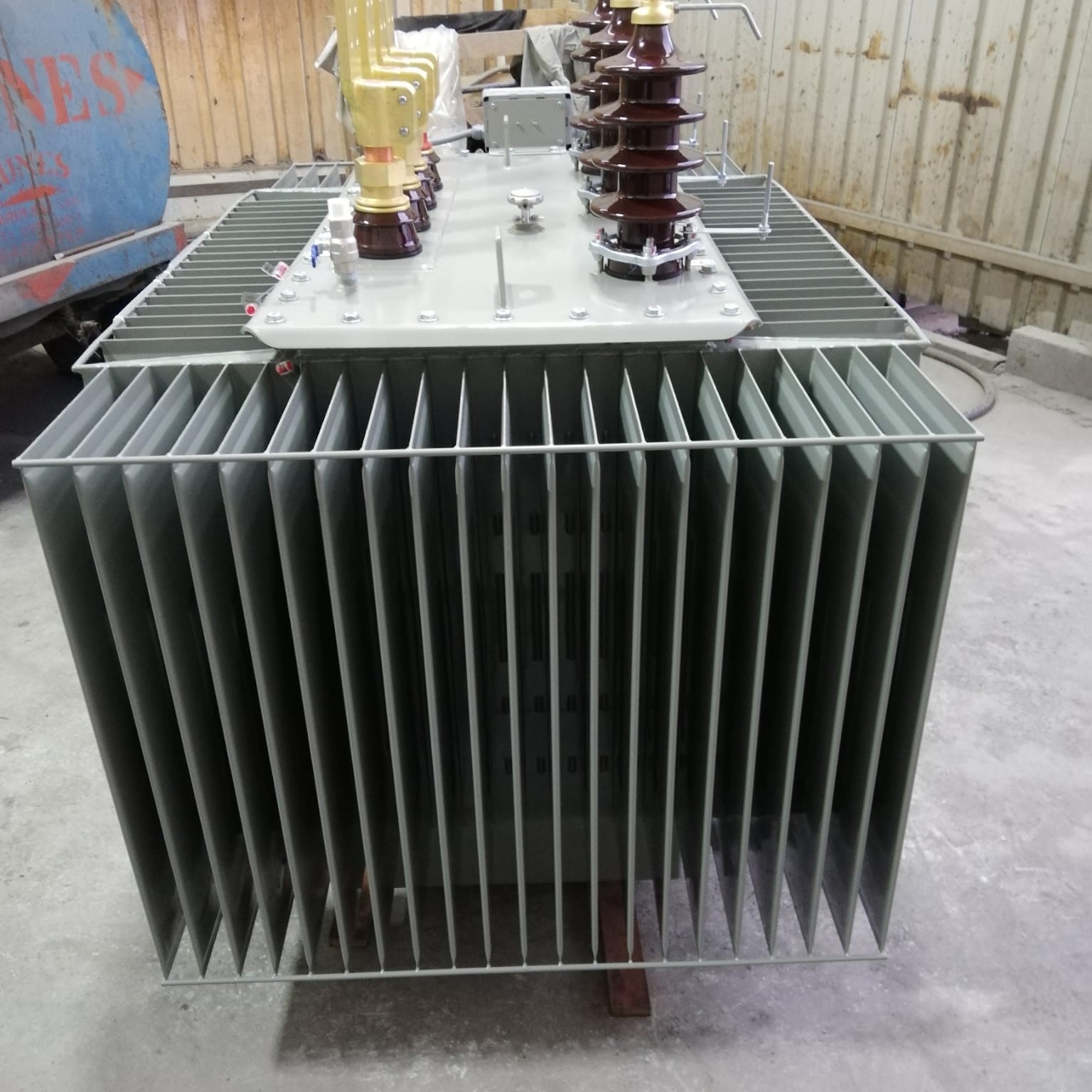 800 kVA compact oil filled transformer